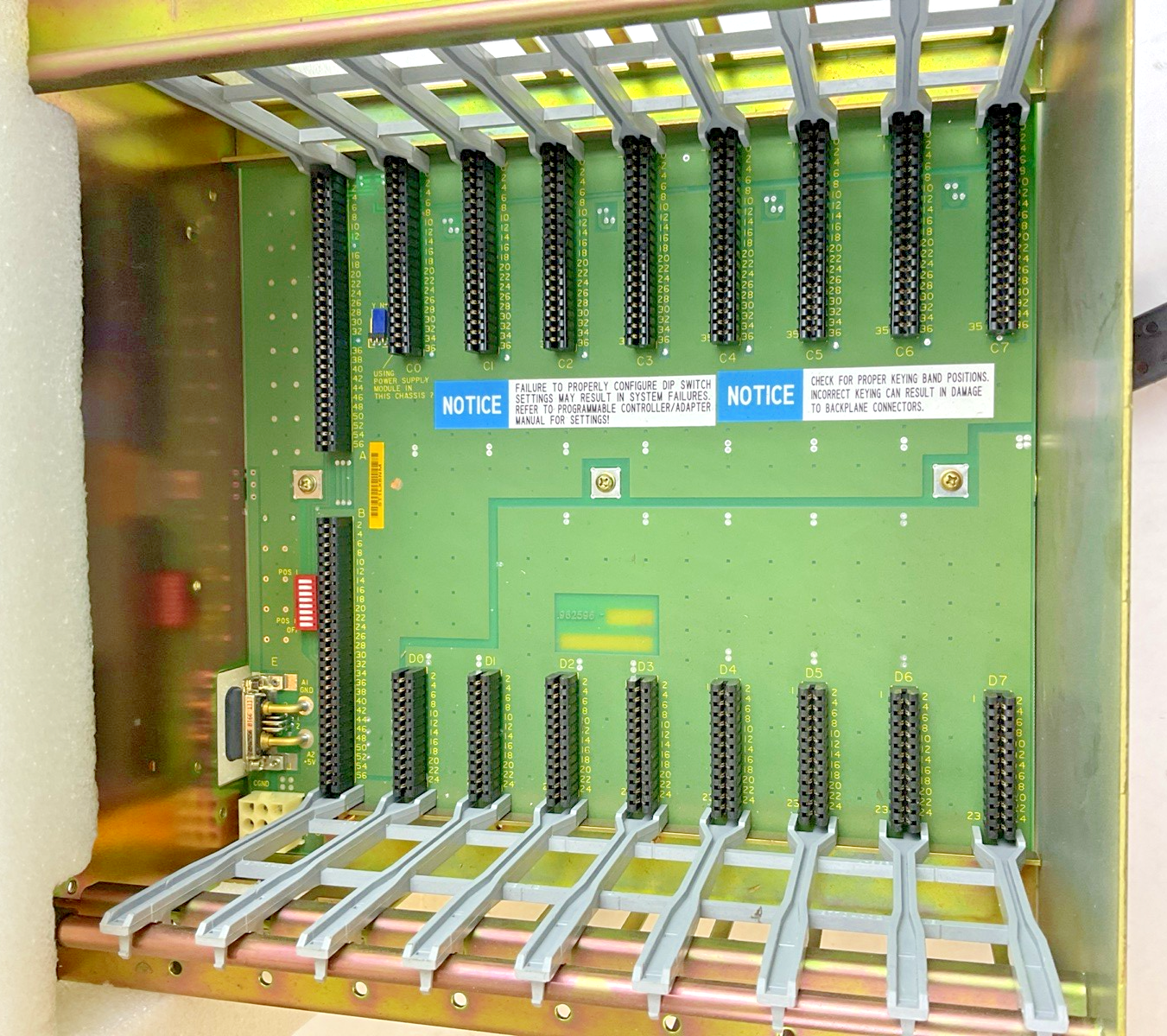 ALLEN BRADLEY 1771-A2B SER.C 8 SLOT I/O CHASSIS REV.K03