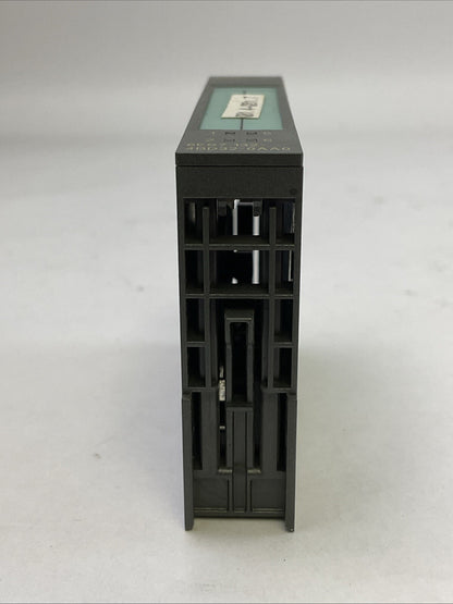 SIEMENS 1P 6ES7 132-4BD32-0AA0 4 DIGITAL OUTPUT MODULE 24VDC 2A
