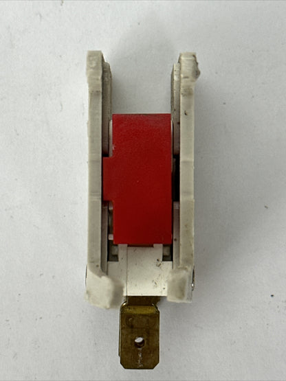 BUSSMANN MSW710-1S MICRO SWITCH 2A 250VAC 0.25A 250VDC 170 H 0069