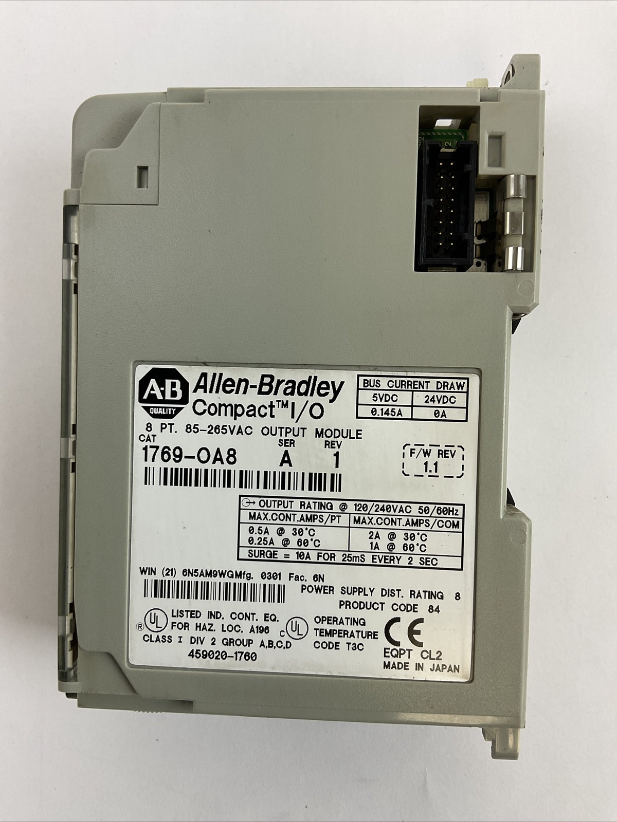 ALLEN BRADLEY 1769-OA8 SER A REV 1 F/W REV 1.1 8PT 85-264VAC OUTPUT MODULE