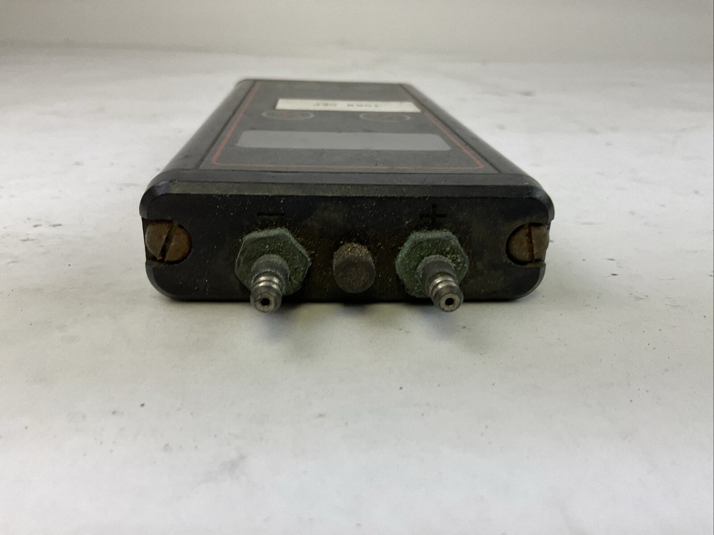 DWYER SERIES 475 MARK III DIGITAL MANOMETER ***BATTERY NOT INCLUDED***