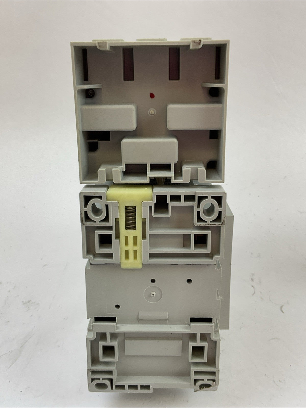 ALLEN BRADLEY STARTER 100S-C85DJ14BC 100-C85D**00 100S-F 193-EEGE COIL 24VDC