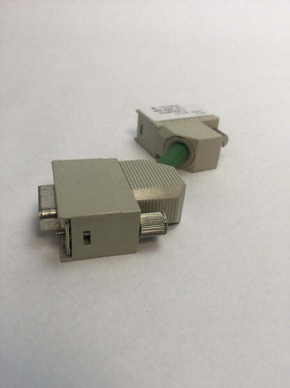 PHOENIX CONTACT IBS RBC RT-KONFEK-T CABLE CONNECTOR MALE AND FEMALE