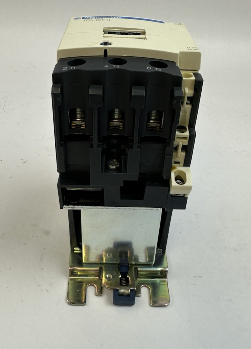 SCHNEIDER TELEMECANIQUE LC1 D65 CONTACTOR 80A 3P 24V DC COIL LP1D6511 50HP