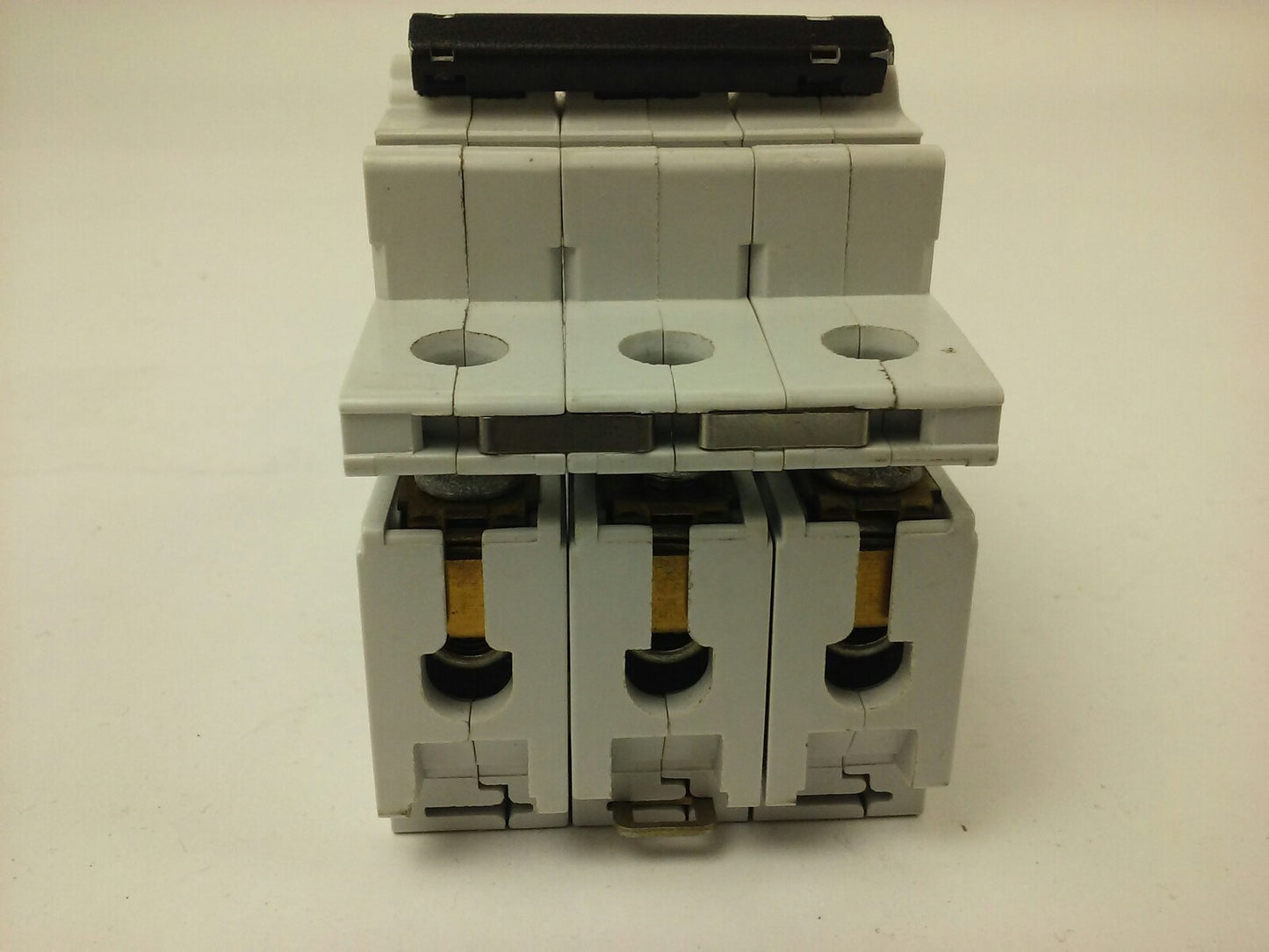 ABB, S273-K3A, CIRCUIT BREAKER, 3P, 277/480VAC, 3AMP, VDE0660, NEW SURPLUS