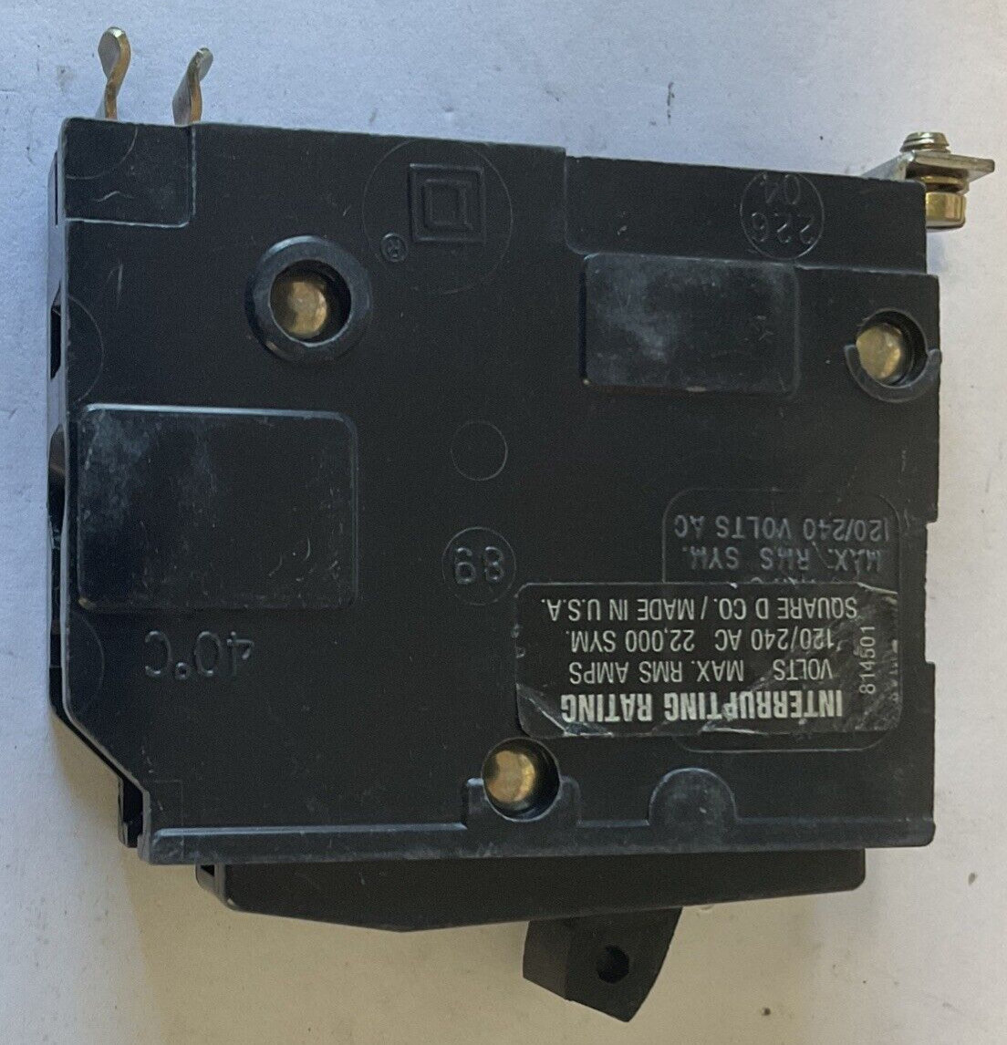 SQUARE D QOB120 CIRCUIT BREAKER  20A 22KA 120/240VAC ***LOTOF3***
