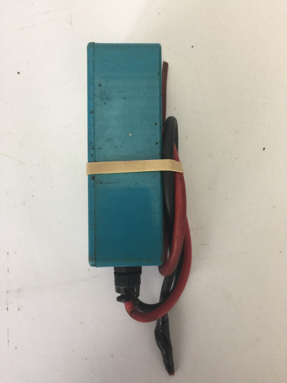 CWT S3A5005 VOLTAGE SENSOR INPUT 24VDC@100ma OUTPUT 0-10VDC@10ma REV D