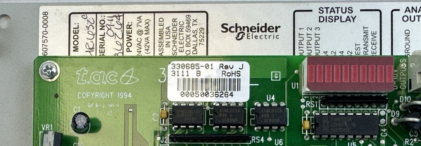 TAC SCHNEIDER ELECTRIC CSI SYSTEM MR632C MICRO REGULATOR CONTROL BOARD 330685-01