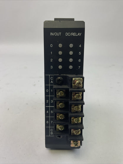 GE FANUC IC610MDL104A DC IN / RELAY OUT 8 CIRCUITS MODULE