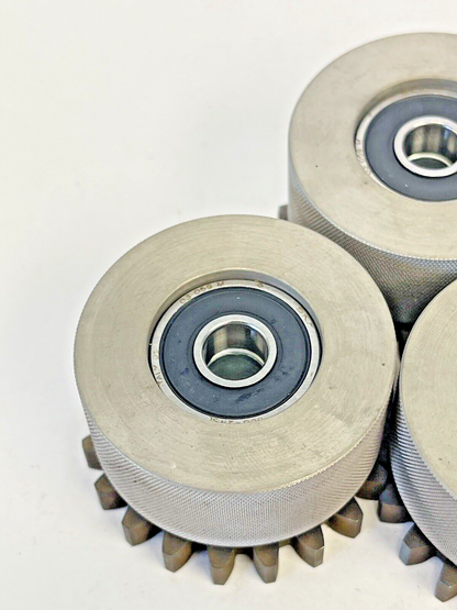SKF - 608-2RS1 - *LOT OF 3* - PRESSURE ROLL/ BEARING - C3059
