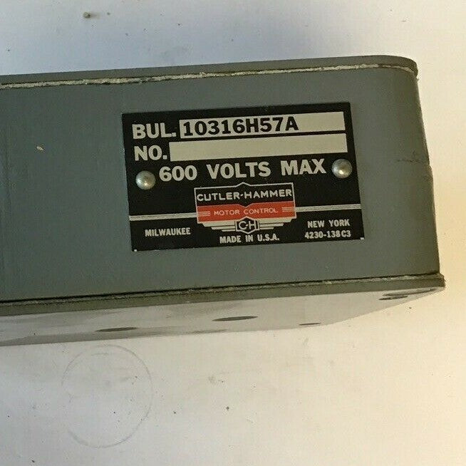 CUTLER HAMMER 10316H57A LIMIT SWITCH 2 1/4LBS 600V  RIGHT HAND