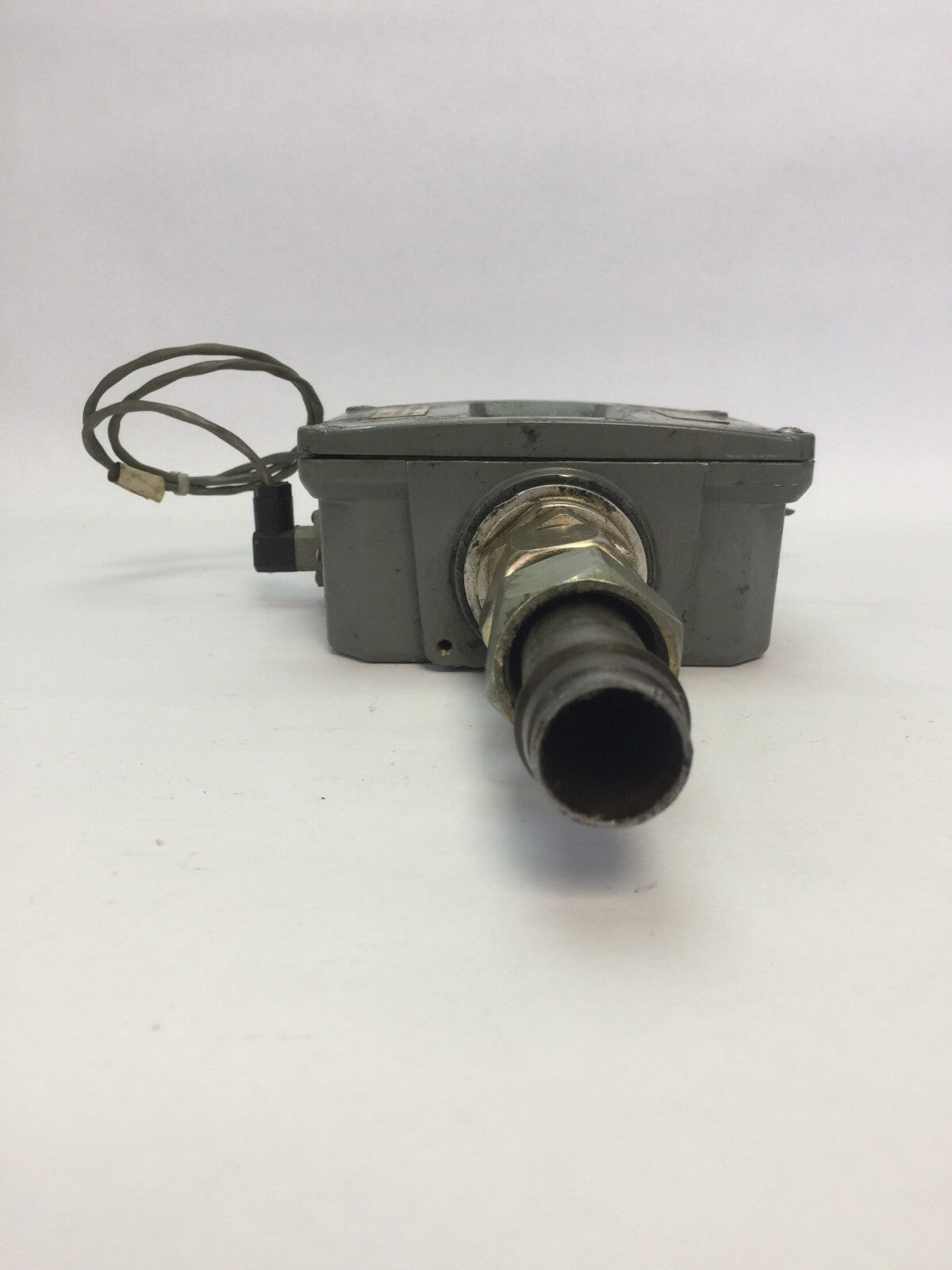 HEDLAND H760A-030-MR MR FLOW TRANSMITTER 3500PSI 241 BARS MAX OIL