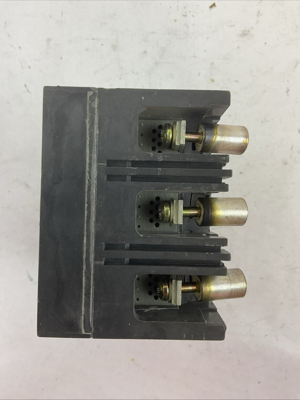 GE TED134060WL INDUSTRIAL CIRCUIT BREAKER 60AMP 480VAC 250VDC 3POLE