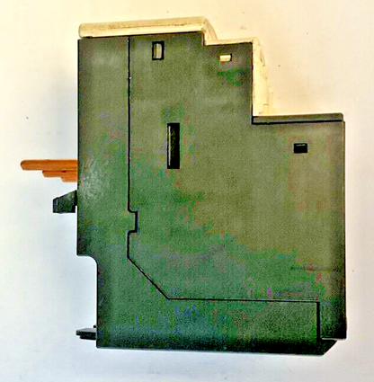 SCHNEIDER ELECTRIC LRD 06 CONTACTOR 1.6A 690V 50/60HZ ***LOTOF2***