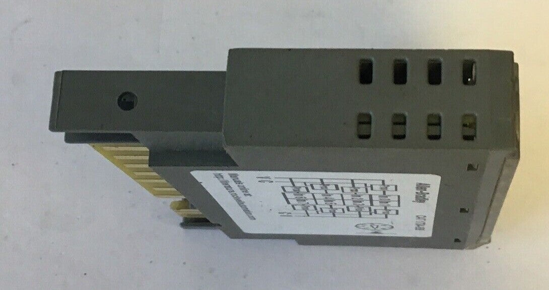 ALLEN BRADLEY 1734-IB8 SINK INPUT 24VDC SER.D FW 3.022