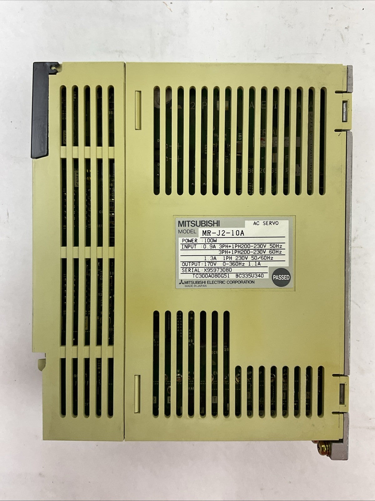 MITSUBISHI MR-J2-10A AC SERVO DRIVE 100W OUTPUT 170V 1.1A INPUT 3PH+1PH 200-230V