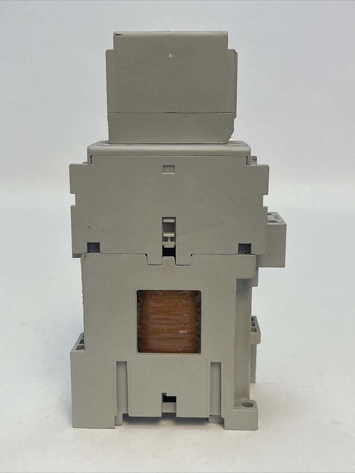 ALLEN BRADLEY 100-C12D*10 CONTACTOR SER A 600VAC 25A 10HP COIL 24VDC 100-F SER B