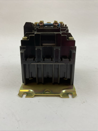 ALLEN BRADLEY 500-B0D93 SER B SIZE 1 CONTACTOR 27A 600VAC 10HP COIL 115-120V