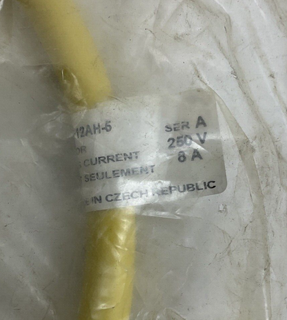 ALLEN BRADLEY 889M-F12AH-5 CORDSET SER.A 250V 8A 12PIN
