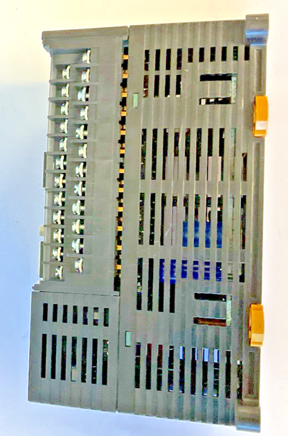 OMRON CP1L-M40DT-D PROGRAMMING CONTROLLER 24VDC 20W VER.1.0