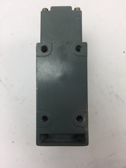 GE CR115G11110 LIMIT SWITCH 600 V