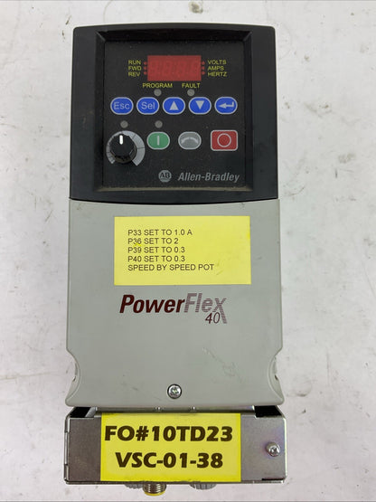 ALLEN BRADLEY 22B-D1P4N104 AC DRIVE SER A FRN: 6.02 POWER FLEX 40 0.4kW/0.5HP