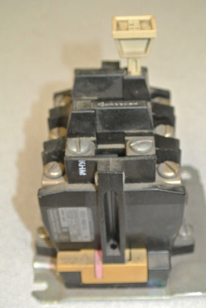 ALLEN-BRADLEY 592-BOV16, Ser. A - MANUAL RESET OVERLOAD RELAY / 3P / OPEN