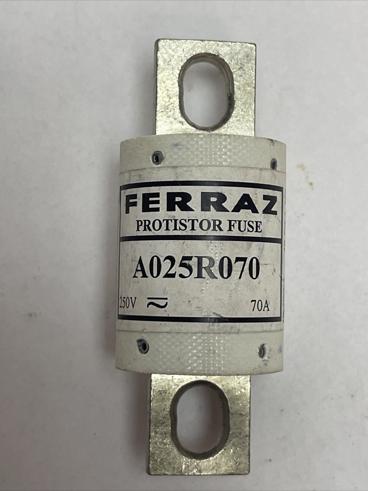 FERRAZ SHAWMUT A025R070 PROTISTOR FUSE 70AMP 250VAC