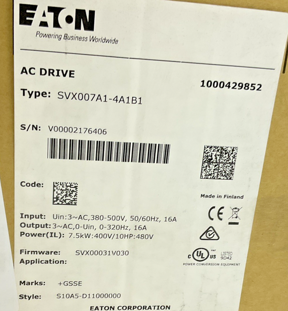 EATON SVX007A1-4A1B1 AC DRIVE 16A 10HP 480V 7.5KW FRM:SVX00031V03 320HZ