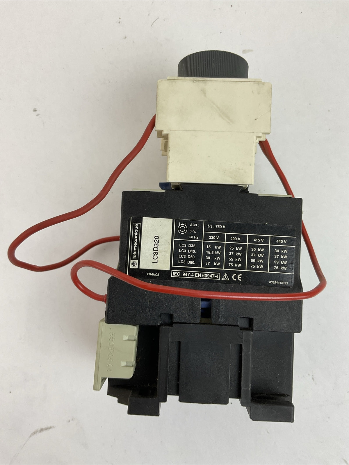 TELEMACANIQUE LC1D3210 CONTACTOR 24V 50/60HZ COIL LA2DS2 CONTACT BLOCK