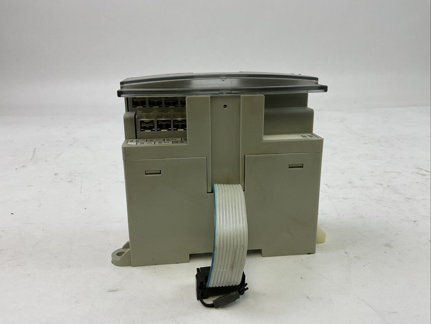 ALLEN BRADLEY 1762-OW8 SER A REV A 8PT VAC/VDC RELAY OUTPUT MICRO LOGIX 1200