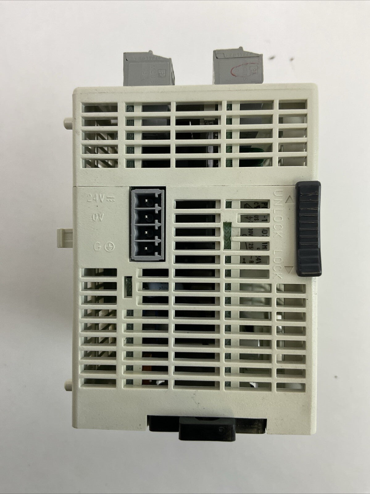 AUTOMATIONDIRECT C0-01DR-D I/O MODULE INPUT 24VDC OUTPUT 250VAC 30VDC CLICK KOYO