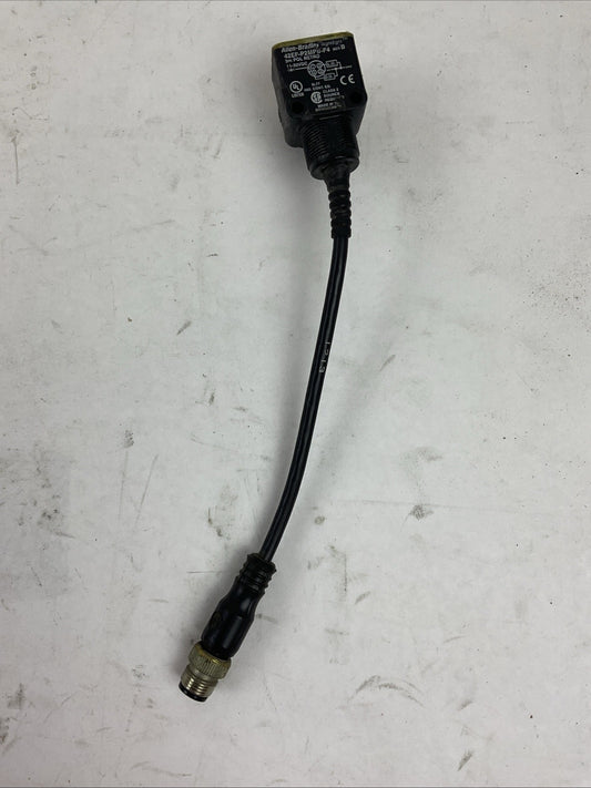 ALLEN BRADLEY 42EF-P2MPB-F4 SER B POLORIZED RETROREFLECTIVE SENSOR