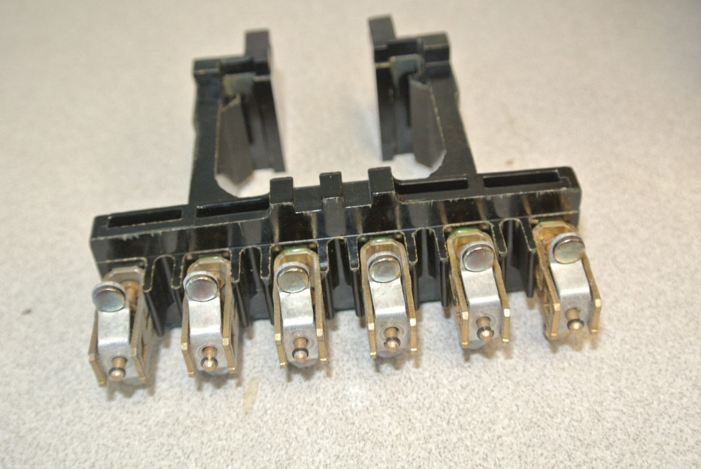 ALLEN-BRADLEY Z-31951 / SET of CONTACTS w/ SUPPORT / 6 POLE / NEW SURPLUS