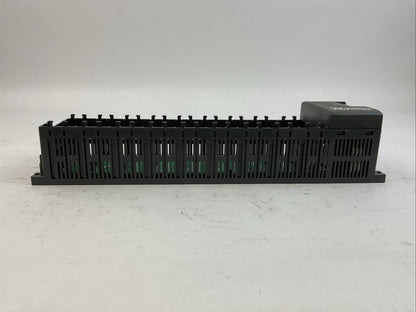 AUTOMATION DIRECT D2-09B-1 POWER SUPPLY 9-SLOT RACK 110/220VAC OUT 24VDC KOYO