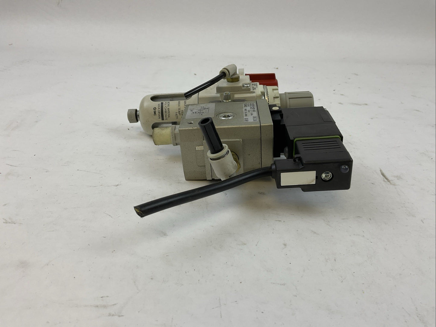 SMC AV2000-N02-5DZ 24VDC AW20-N02B-CZ-B 125PSI VHS20-N02B-Z 15-150PSI