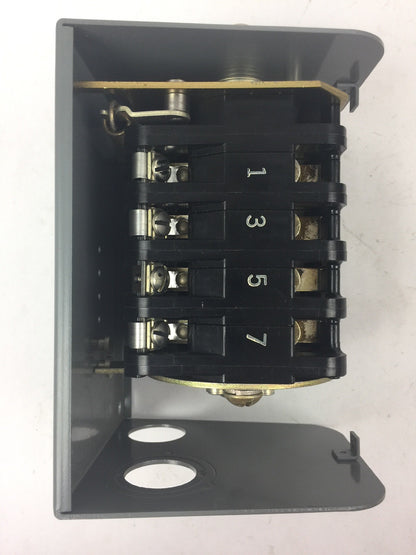 ALLEN BRADLEY 350BAV111 3 PHASE REVERSING DRUM SWITCH SIZE 1