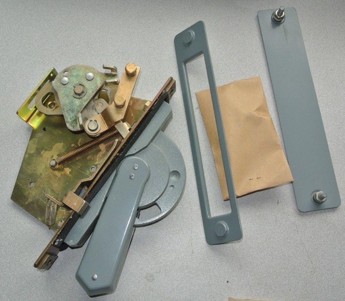 ALLEN-BRADLEY REMOTE OPERATOR for 1494M-NF60 - NO DISCONNECT SWITCH NEW SURPLUS