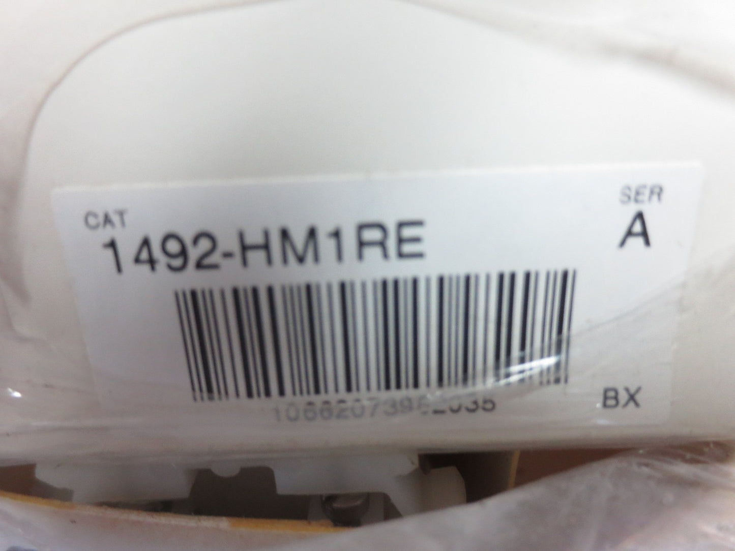 A-B 1492-HM1 TERMINAL BLOCKS WHITE (106), RED (55), GREEN (40), BLACK (59) NEW