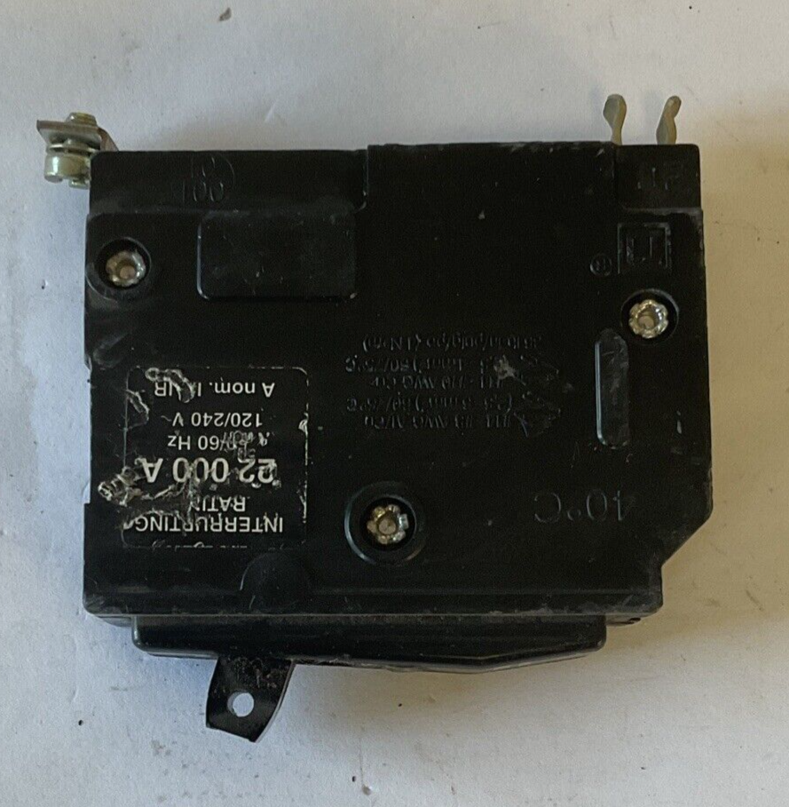 SQUARE D QOB120 CIRCUIT BREAKER  20A 22KA 120/240VAC ***LOTOF6***