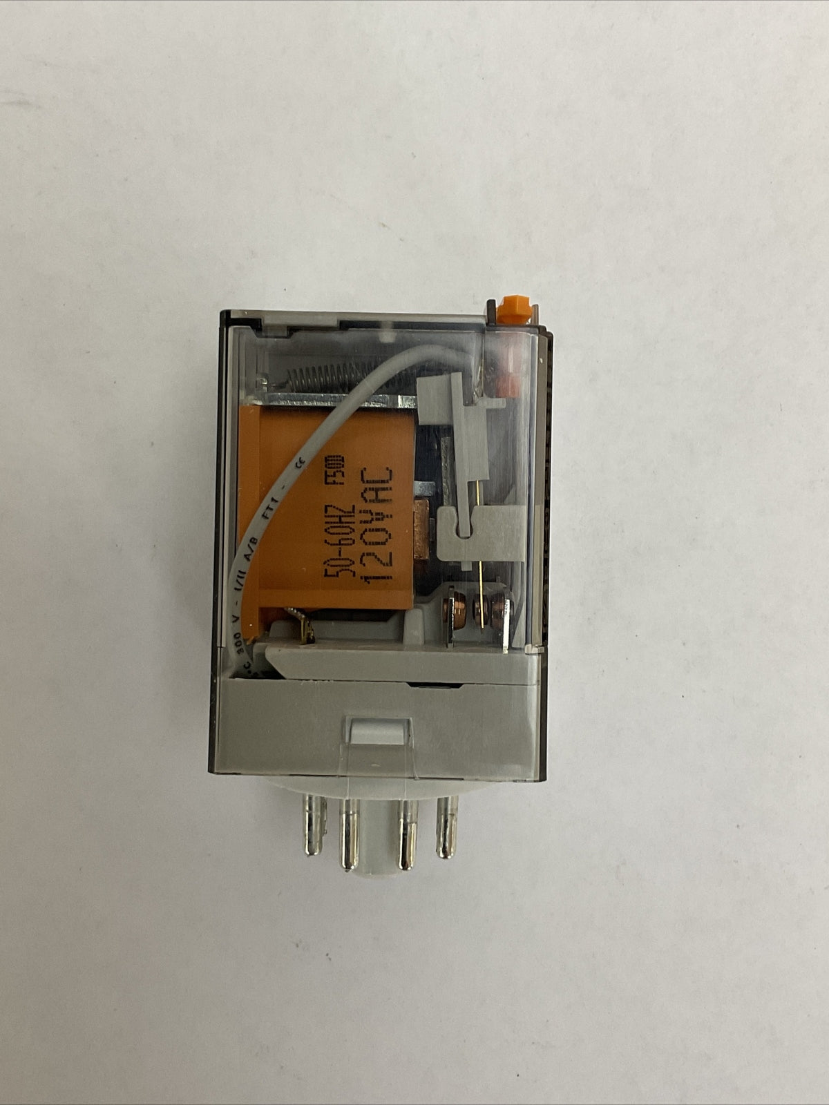 ALLEN BRADLEY 700-HA32A1-3 SER D RELAY 10A 2 C/O (DPDT) 120VAC 50/60HZ