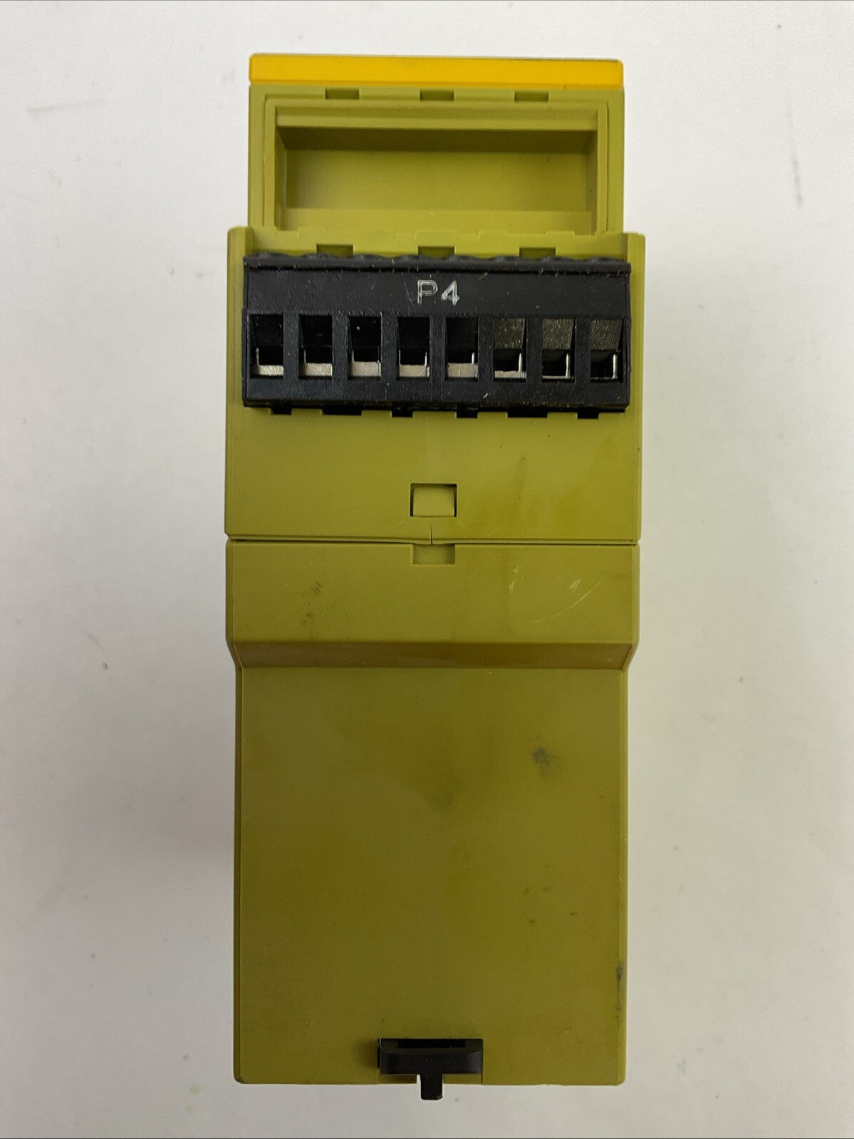 PILZ P2HZ X1P 24VDC 3N/O 1N/C 2SO SAFETY RELAY