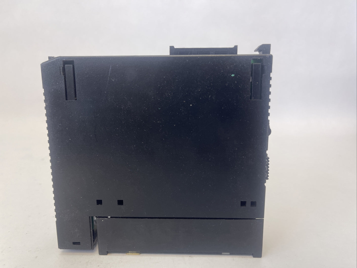 GE FANUC IC693MDL646E INPUT 24VDC 16PT POS.NEG FAST MODULE
