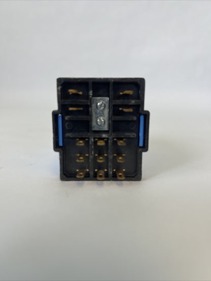 GUARDIAN ELECTRIC IR-CS1-220 CURRENT SENSOR 115VAC SENSING RELAY 10A RES@115VAC