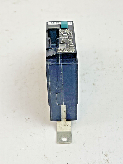 SIEMENS -  B120AFH - CIRCUIT BREAKER & BRANCH FEEDER - 20A/ 1 POLE/ 120 VAC -NEW