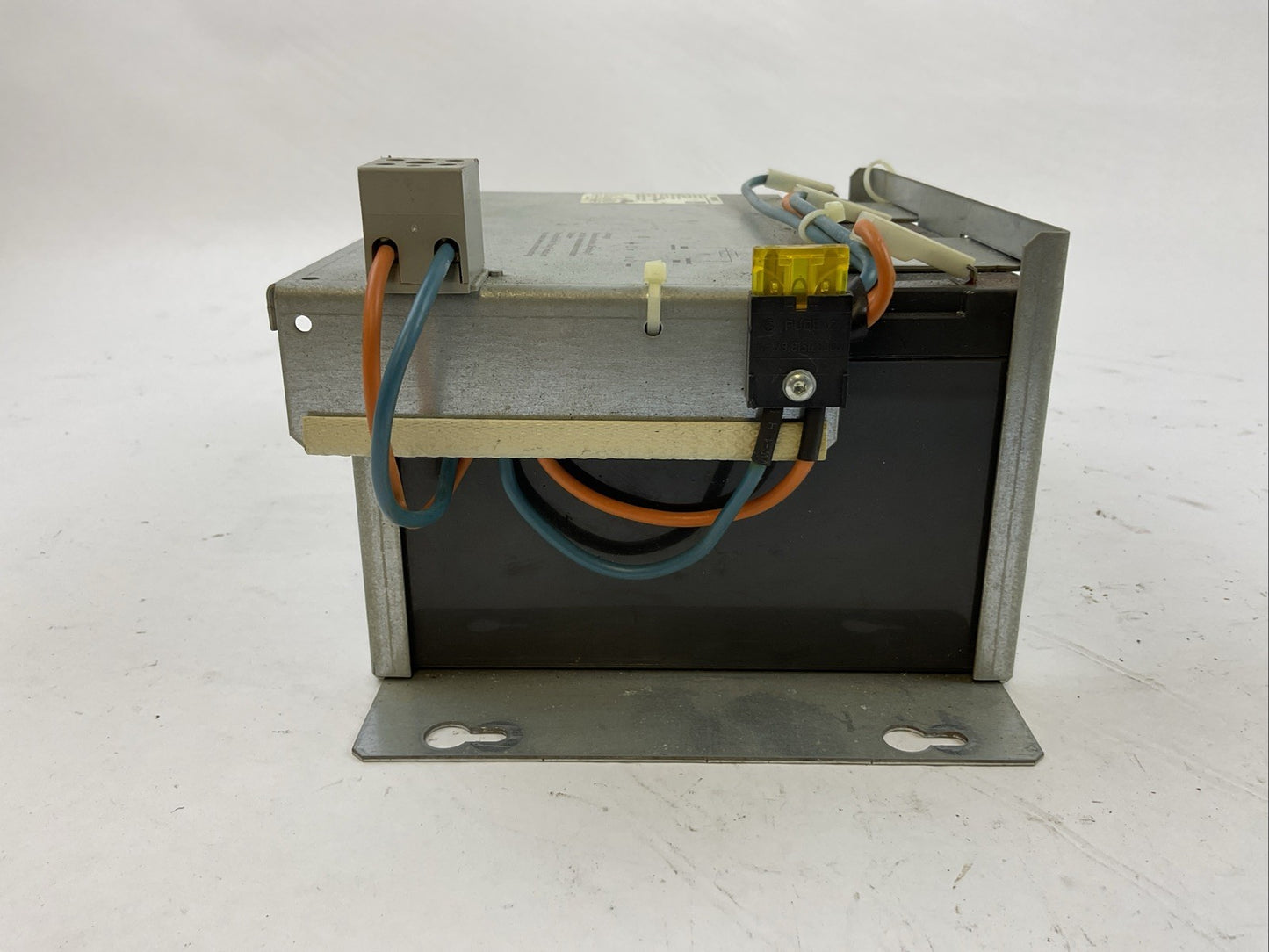 SIEMENS 1P 6EP1935-6MF01 SITOP BATTERY MODULE OUTPUT 24VDC