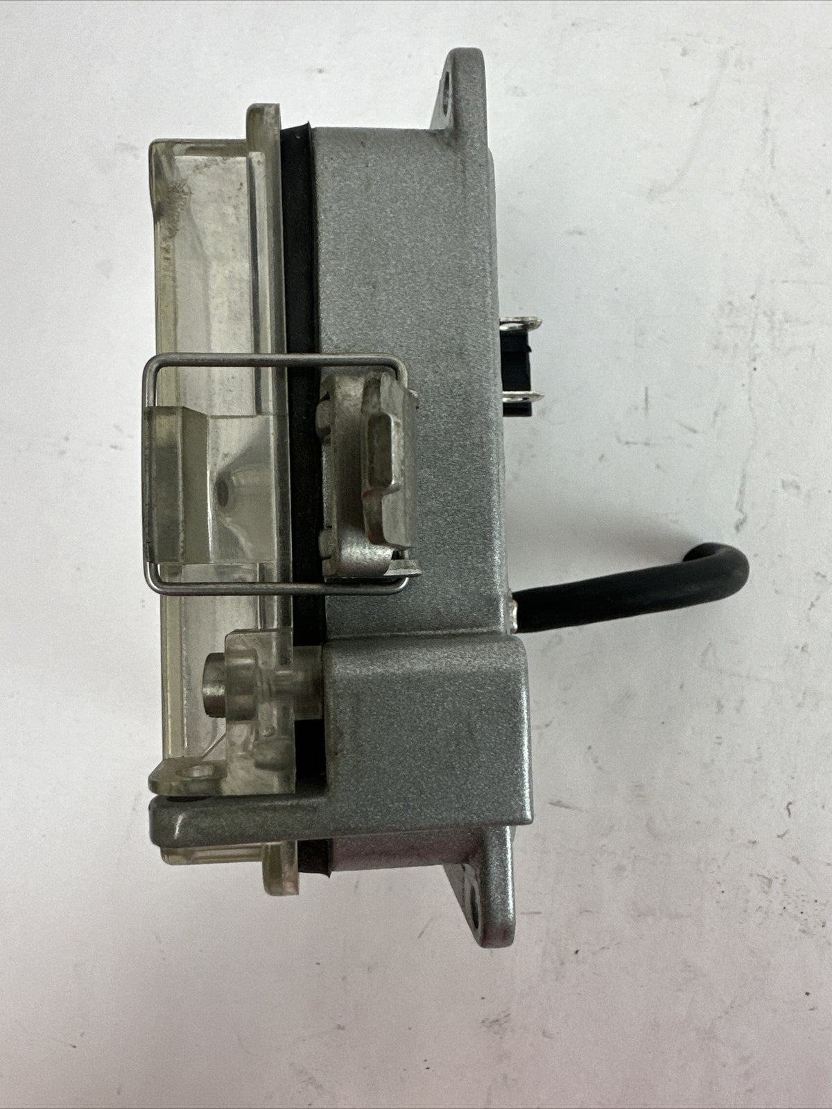 GRACE ENGINEERED P-A8-F3R0 CONTROLLOGIX GRACE PORT INTERFACE 120VAC 5A