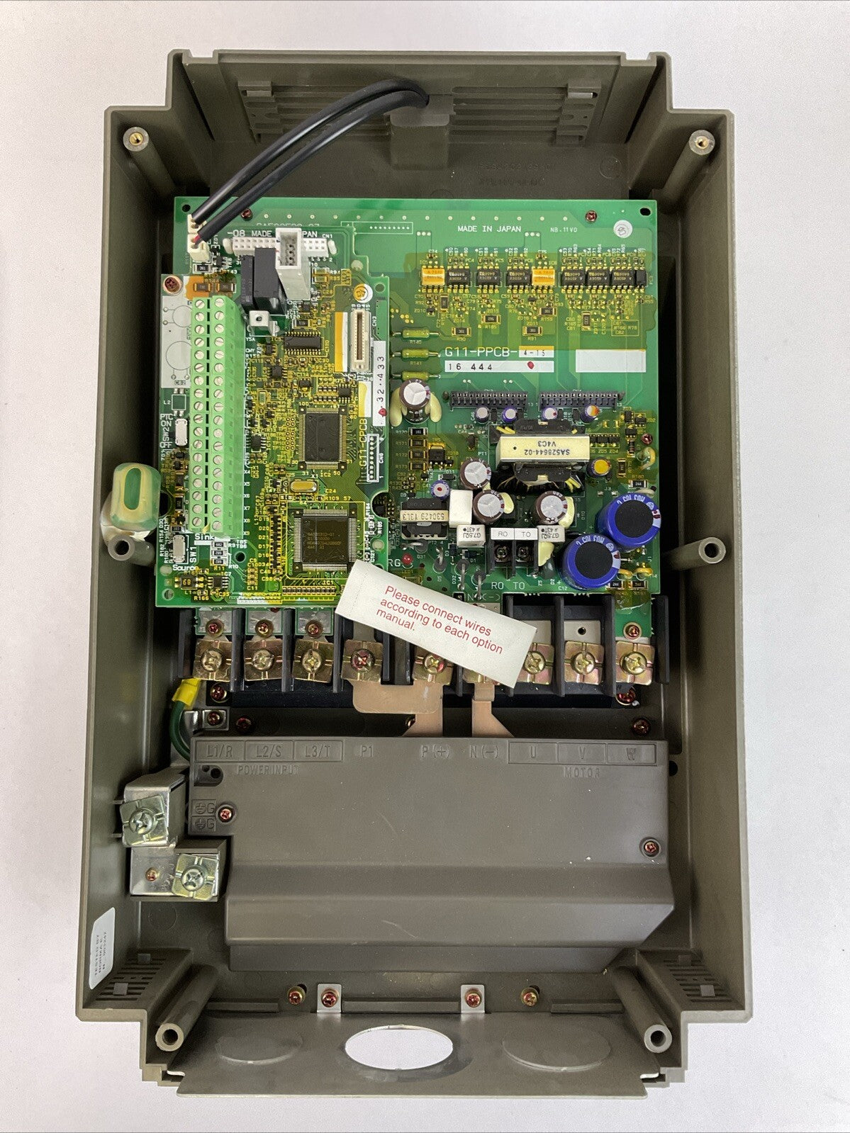 FUJI 6KG1143020X1B1 AF-300 G11 OUTPUT 20HP 380-460V 30A INPUT 380-480V 42.7A 3PH