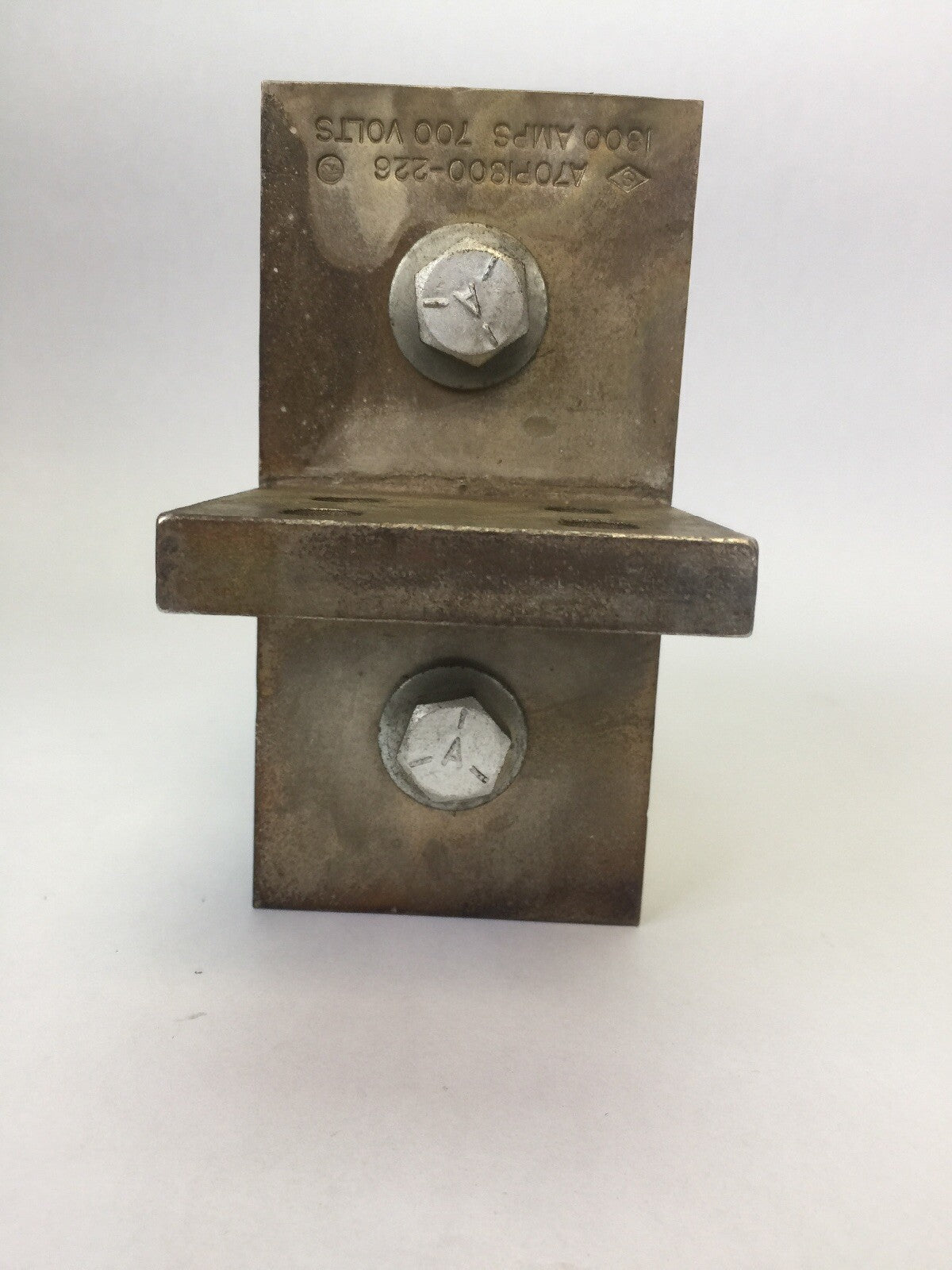 GOULD SHAWMUT AMPTRAP A70P1800-226 FUSE 1800 AMP 700VAC TYPE 226 FORM 101