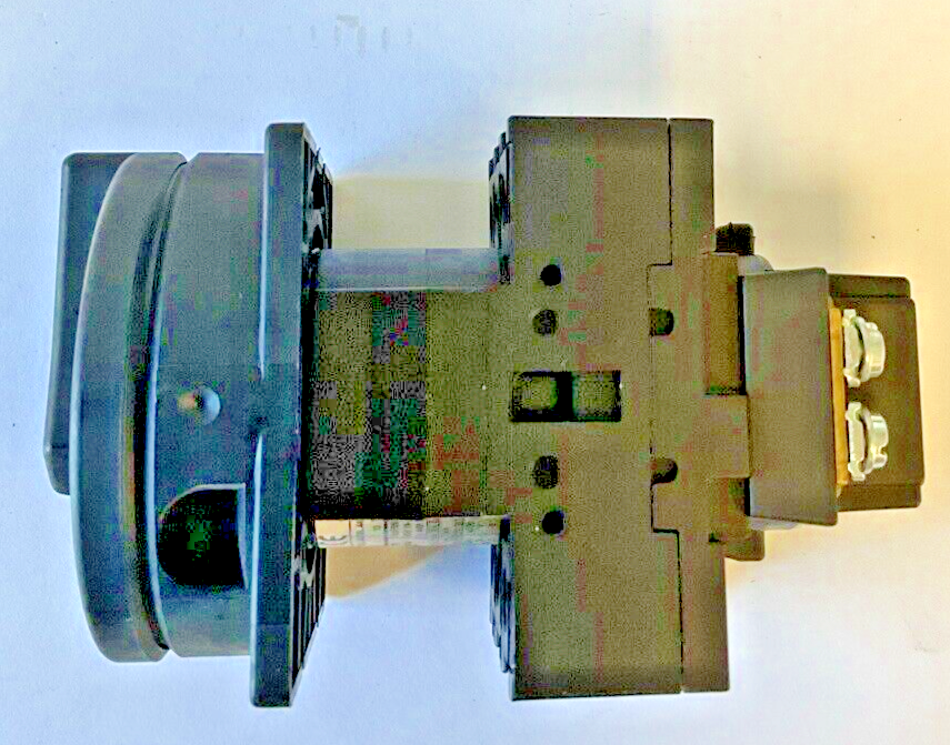 MOELLER P1-25 ON -OFF SWITCH 690VAC 25A 50-60HZ